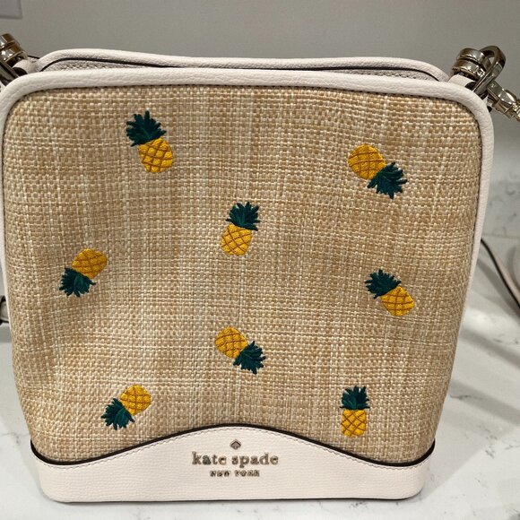 Kate Spade Darcy pineapple small bucket bag - Picture 2 of 4